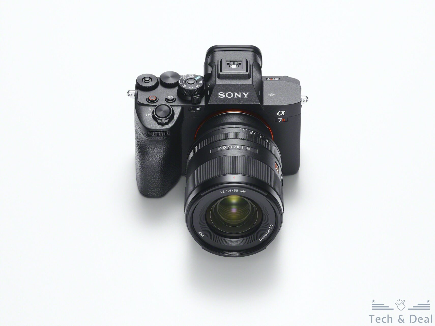 a7rv image sel35f14gm front top high